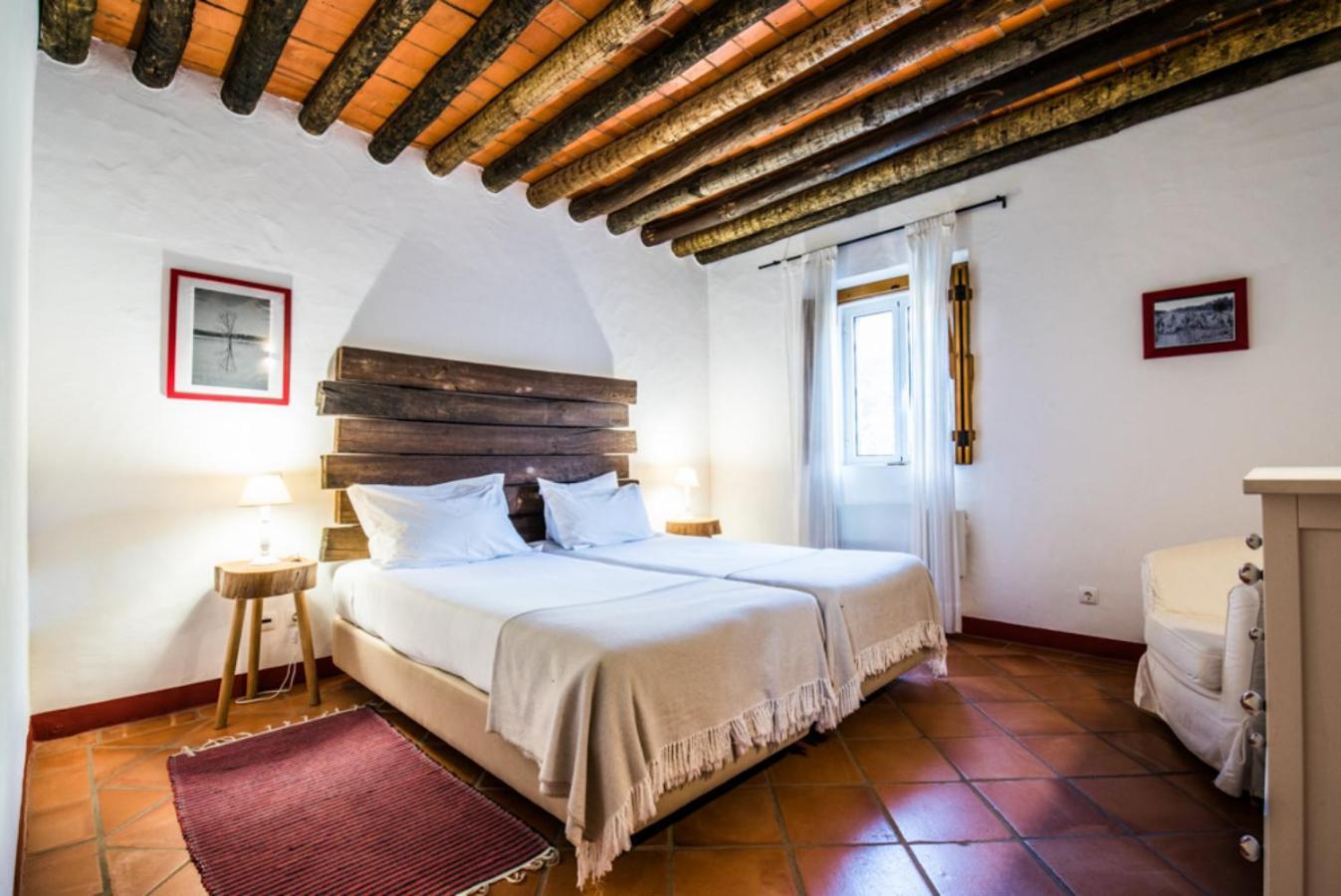 Casas De Juromenha Guest House Exterior photo